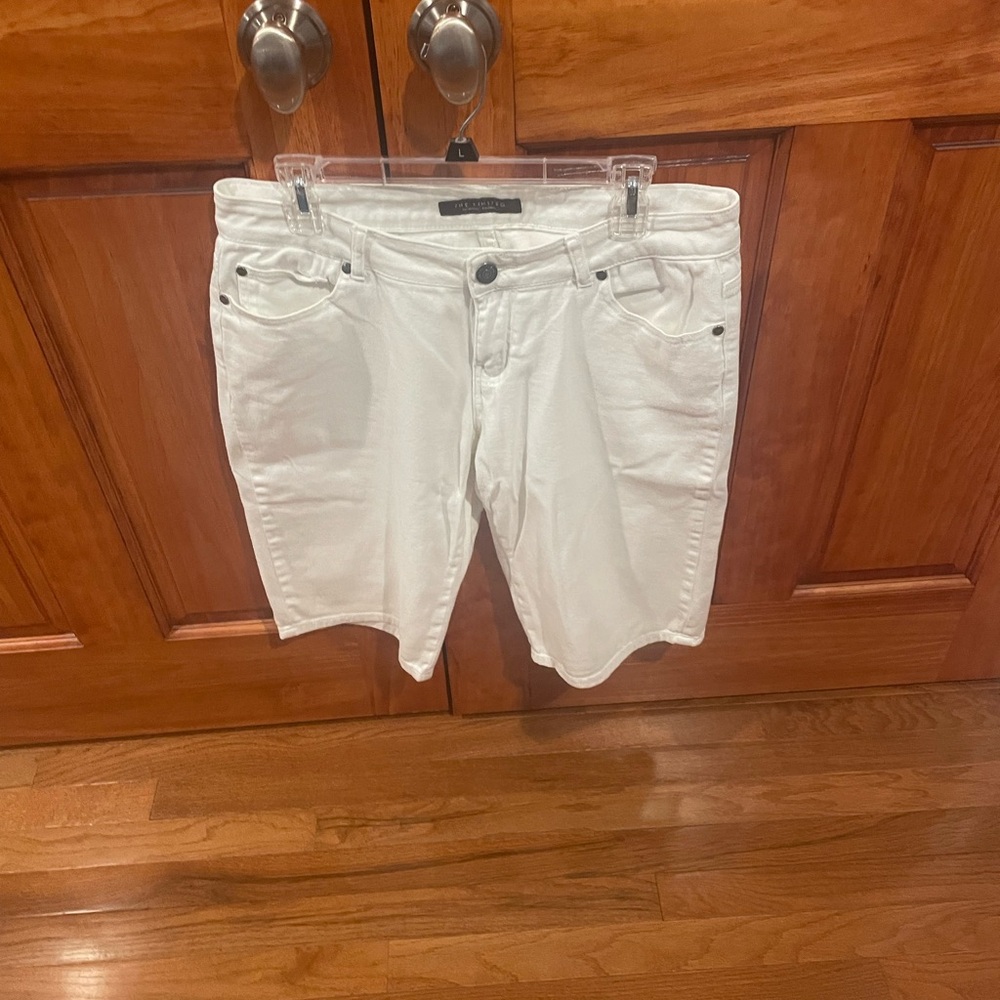 The Limited White Cargo Shorts Size 10